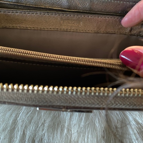 Coach Wallet - Picture 2 of 4